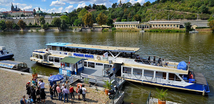 Loď Danubio