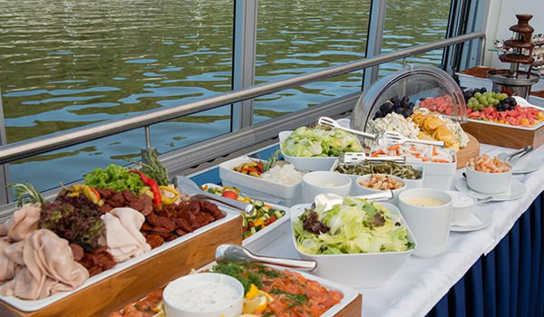 Brunch on a Boat