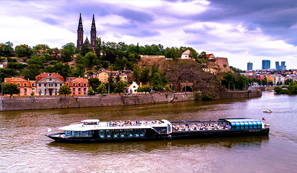 One-hour River Cruise